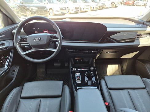 Used 2025 Audi Q6 e-tron Premium Plus w/ Premium Plus AWD/4WD image 25