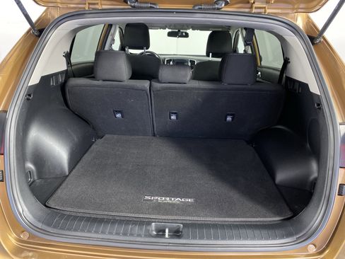 Used 2018 Kia Sportage LX AWD/4WD image 30