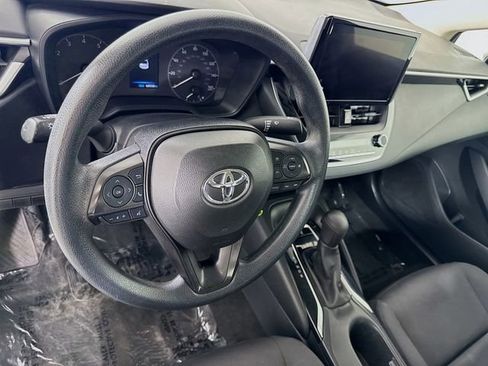 Certified 2024 Toyota Corolla LE image 9