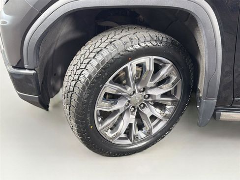 Used 2023 GMC Sierra 1500 Denali w/ Denali Reserve Package AWD/4WD image 38