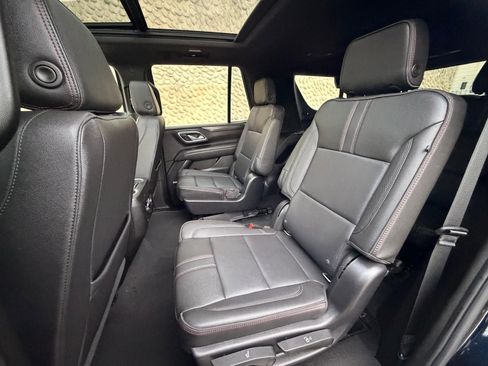 Used 2022 Chevrolet Tahoe RST w/ Luxury Package image 26