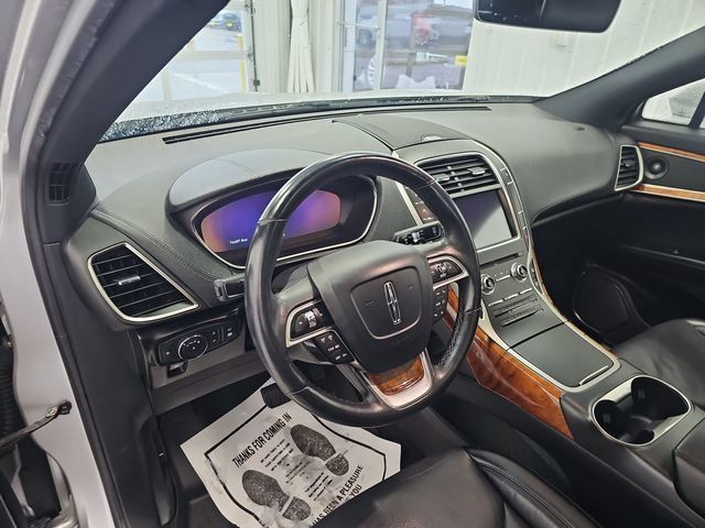 Used 2019 Lincoln Nautilus Reserve AWD/4WD image 38