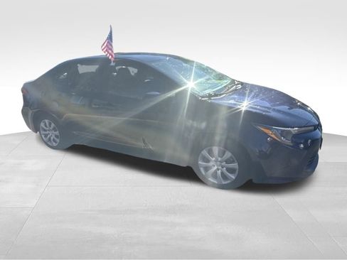 Used 2023 Toyota Corolla LE image 24