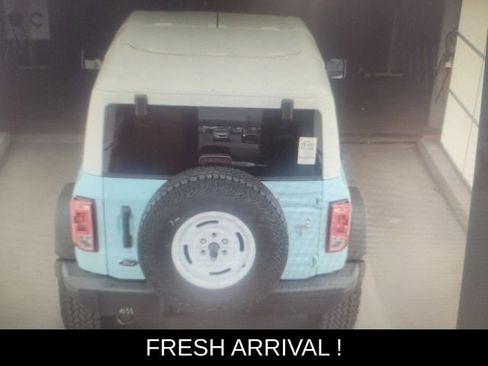 Used 2025 Ford Bronco Heritage Edition AWD/4WD image 6