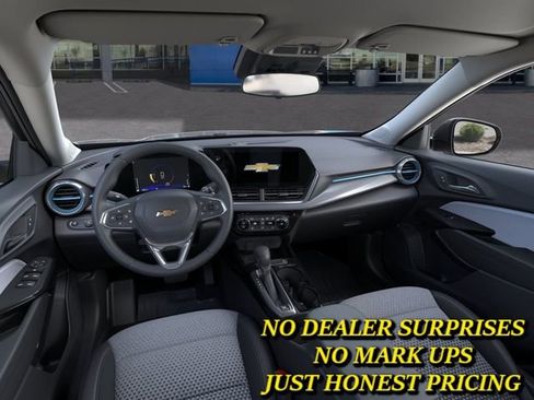 New 2026 Chevrolet Trax LT w/ Driver Confidence Package FWD image 13