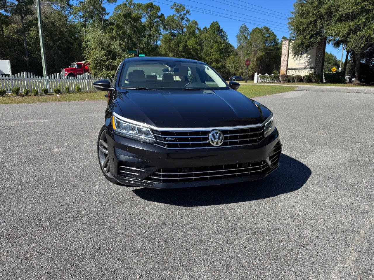 Used 2019 Volkswagen Passat 2.0T SE R-Line FWD image 36