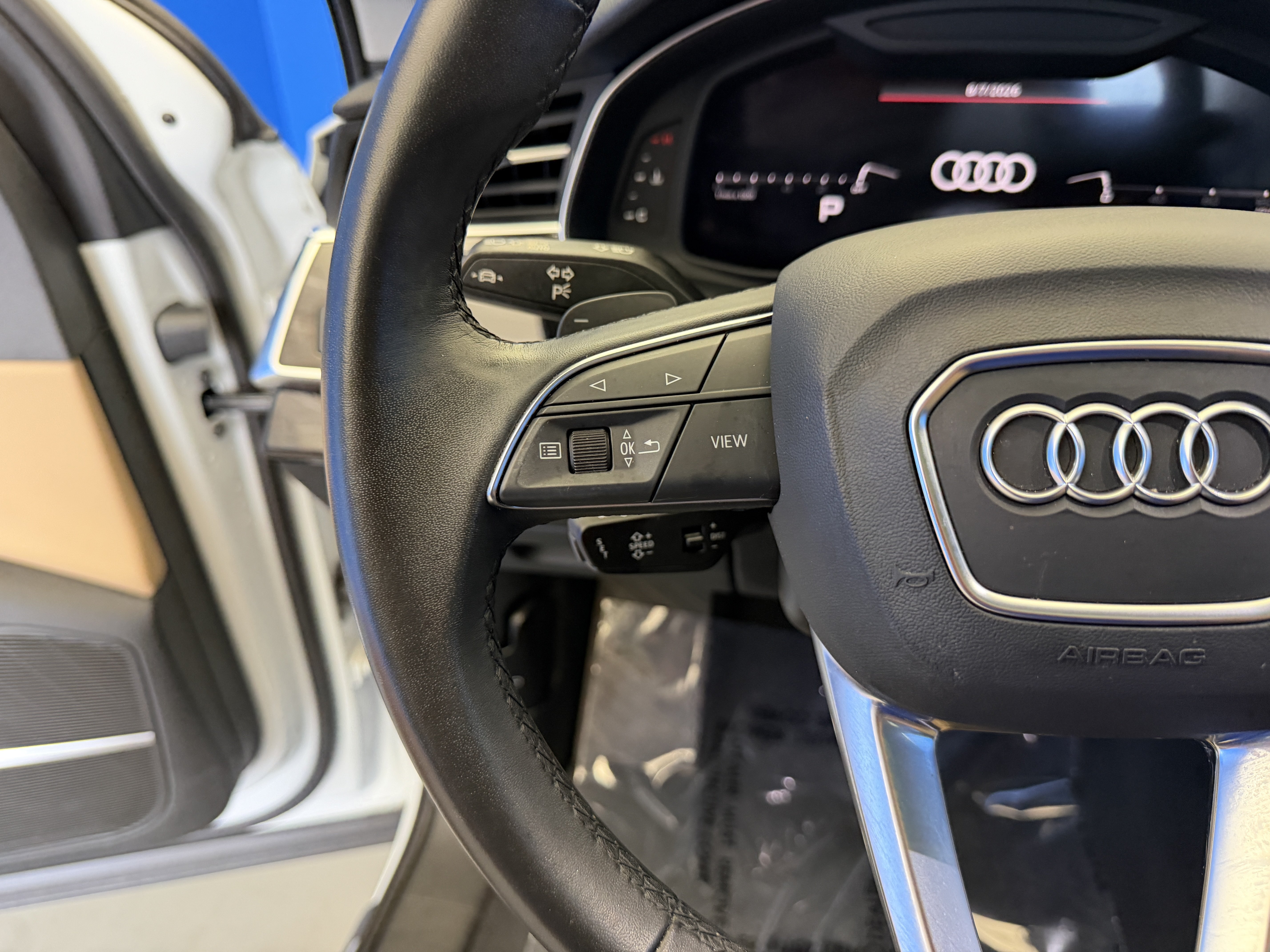 Used 2023 Audi Q7 2.0T Premium Plus w/ Premium Plus Package AWD/4WD image 15