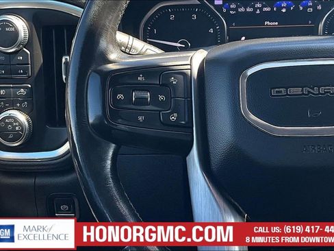 Used 2020 GMC Sierra 2500 Denali w/ Denali Ultimate Package image 12