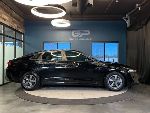 Used 2021 Kia K5 LX FWD image 2