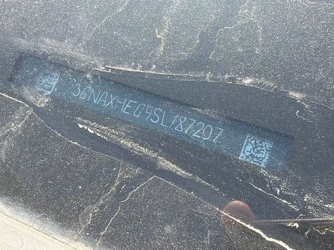 Used 2025 Chevrolet Equinox LT w/ Convenience Package II FWD image 1