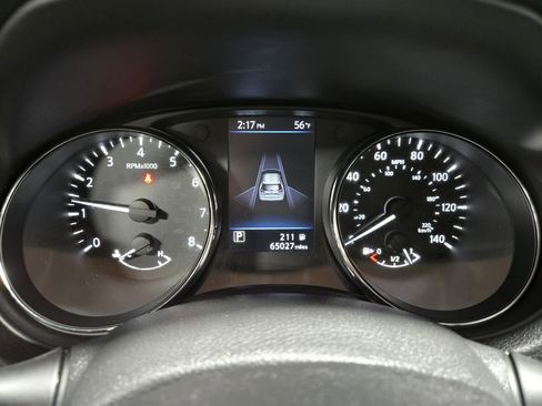 Used 2020 Nissan Rogue SL image 18