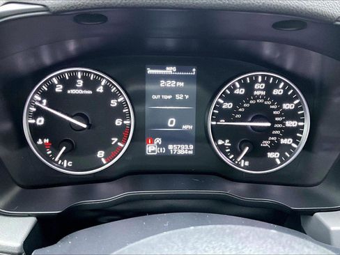 Used 2024 Subaru Crosstrek 2.0i Premium image 25