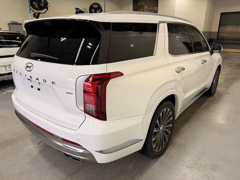 Used 2023 Hyundai Palisade Calligraphy AWD/4WD image 6
