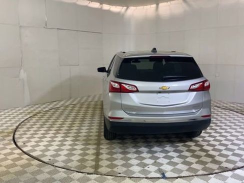 Used 2019 Chevrolet Equinox LT w/ Driver Convenience Package image 7