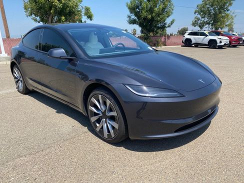 Used 2025 Tesla Model 3 Long Range RWD image 4
