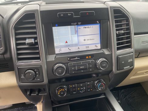Used 2019 Ford F250 XLT w/ XLT Premium Package image 21