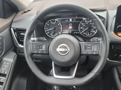 Used 2023 Nissan Rogue SL w/ SL Premium Package AWD/4WD image 18