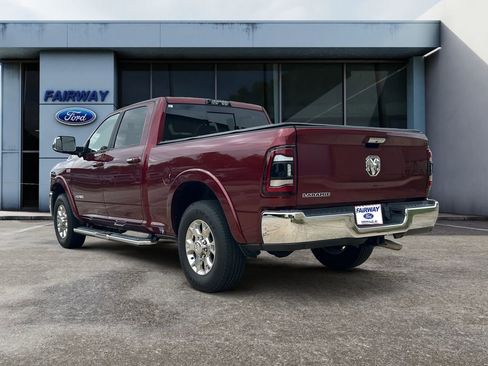 Used 2019 RAM 2500 Laramie RWD image 4