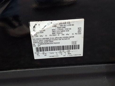 Certified 2018 Ford Explorer XLT AWD/4WD image 30