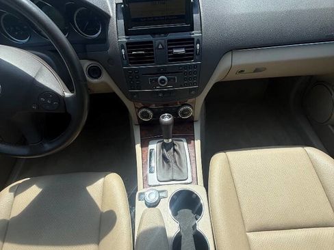 Used 2011 Mercedes-Benz C 300 4MATIC Sedan image 15