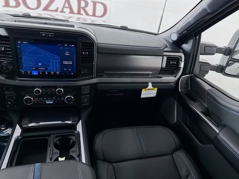New 2026 Ford F250 Platinum image 29