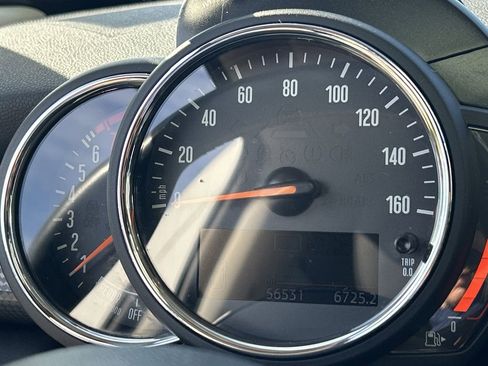 Used 2020 MINI Cooper 2-Door Hardtop image 25