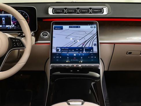 Certified 2023 Mercedes-Benz S 580 4MATIC Sedan image 16
