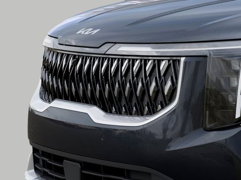 New 2026 Kia Carnival LXS FWD image 12