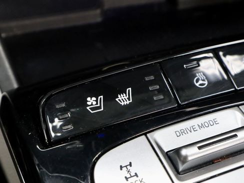 Used 2024 Hyundai Tucson Limited AWD/4WD image 5