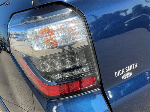 Used 2015 Toyota 4Runner Trail Premium AWD/4WD image 23
