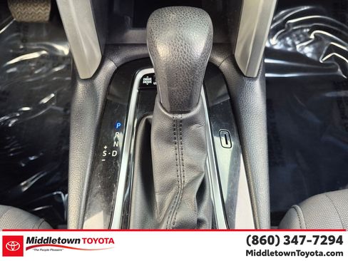 Used 2024 Toyota Corolla Cross AWD Hybrid image 25