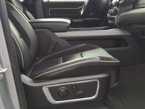 Used 2024 RAM 1500 Laramie image 20