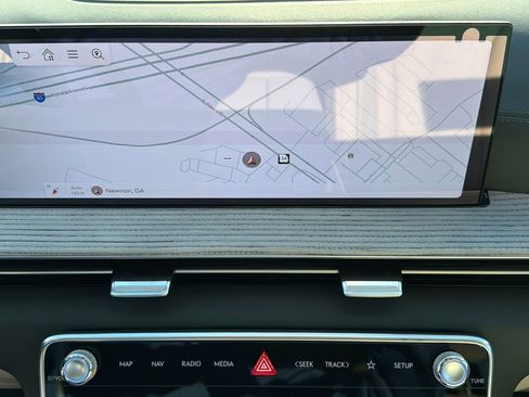 New 2026 Genesis GV80 3.5T Advanced image 29