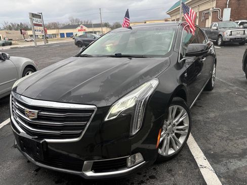 Used 2018 Cadillac XTS Luxury image 4