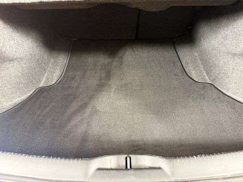 Used 2019 Chrysler 300 Limited image 22