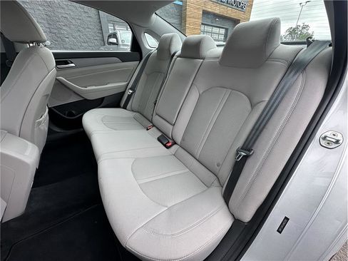 Used 2018 Hyundai Sonata SEL FWD image 16