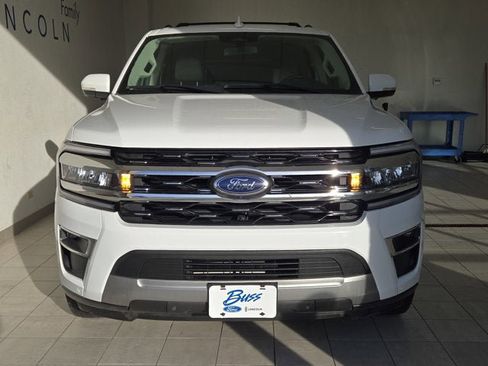 Used 2024 Ford Expedition Max Limited image 2