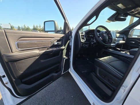 New 2026 RAM 3500 Laramie w/ Max Tow Package image 21