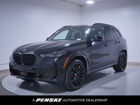 Used 2026 BMW X5 xDrive40i w/ M Sport Package AWD/4WD image 1