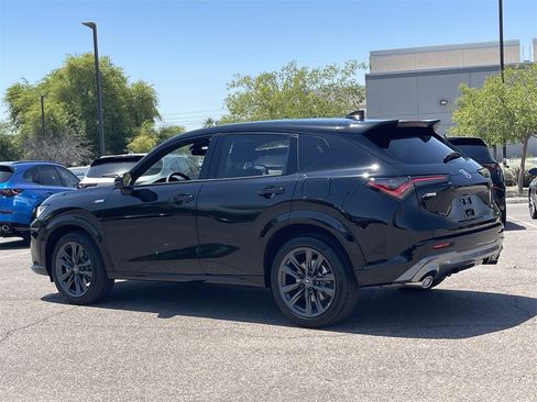 New 2025 Acura ADX A-Spec image 4