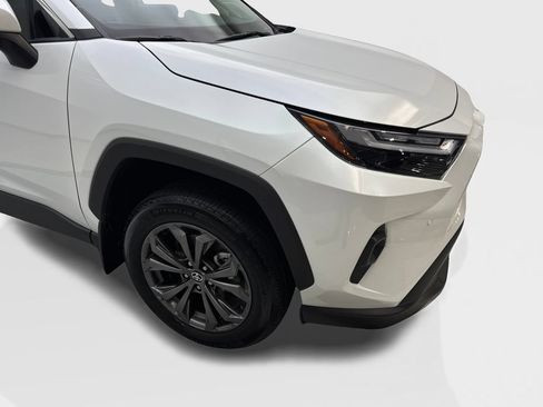 Used 2025 Toyota RAV4 Limited w/ Advanced Technology Package AWD/4WD image 19