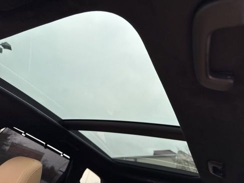 Certified 2023 Hyundai Santa Fe Calligraphy image 5