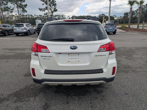 Used 2014 Subaru Outback 2.5i Limited image 5