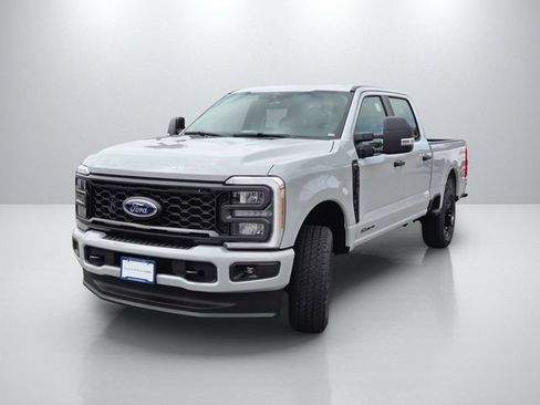 New 2026 Ford F250 XL w/ STX Appearance Package AWD/4WD image 8
