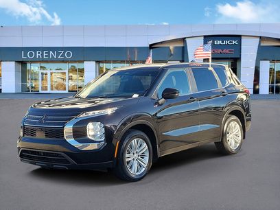 Used 2024 Mitsubishi Outlander ES