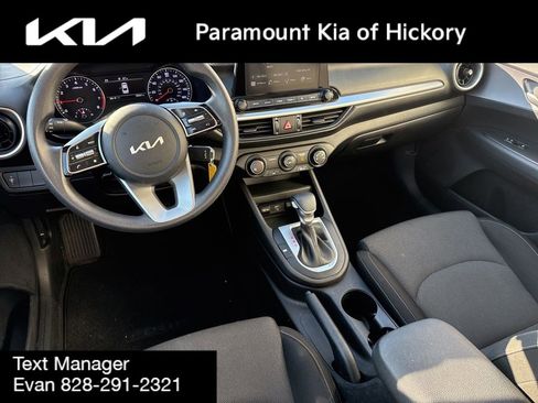 Used 2022 Kia Forte LXS image 14