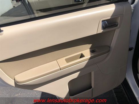Used 2012 Ford Escape Limited FWD image 16