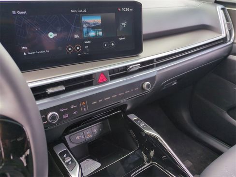 Certified 2026 Kia Sorento SX Prestige image 12