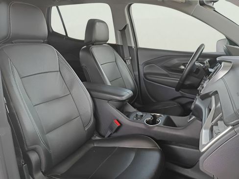 Used 2023 GMC Terrain SLT FWD image 5