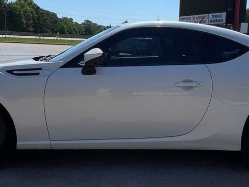 Used 2013 Subaru BRZ Limited w/ Popular Pkg 2C RWD image 8